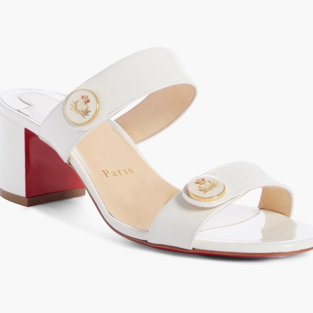 ❤️❤️Christian Louboutin size 6.5 White Shoes❤️❤️